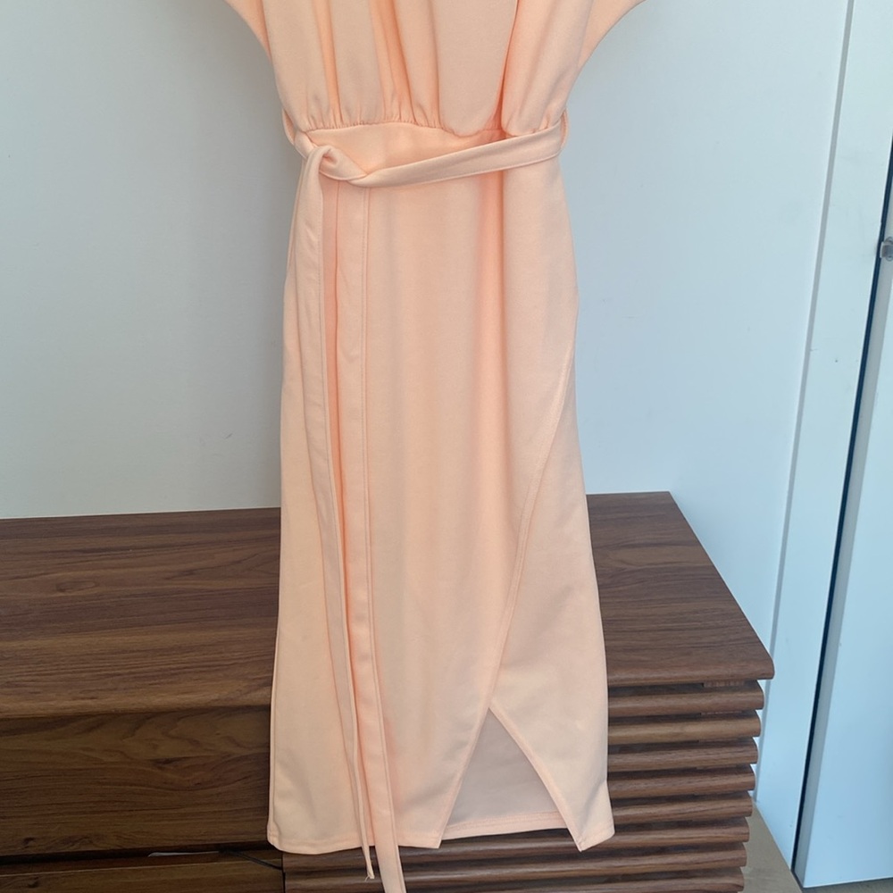 PrettyLittleThing - NWT Peach Midi Dress - US 2 - Picture 9 of 13